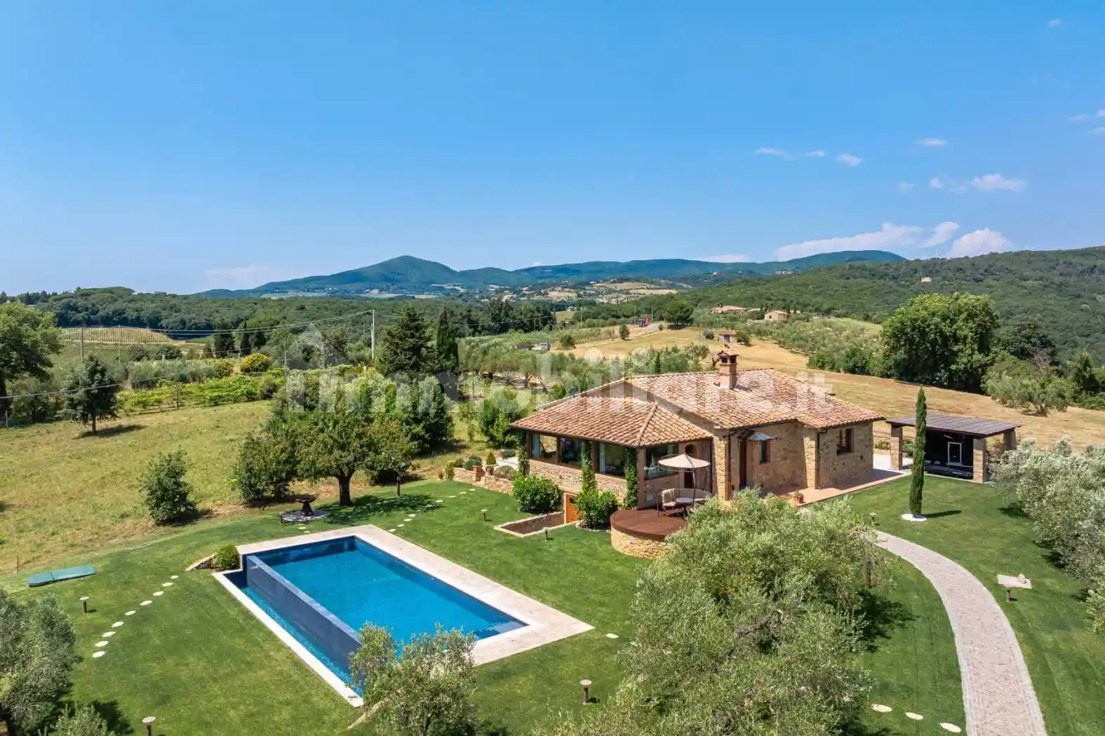 Rustico - Casale in vendita a Riparbella