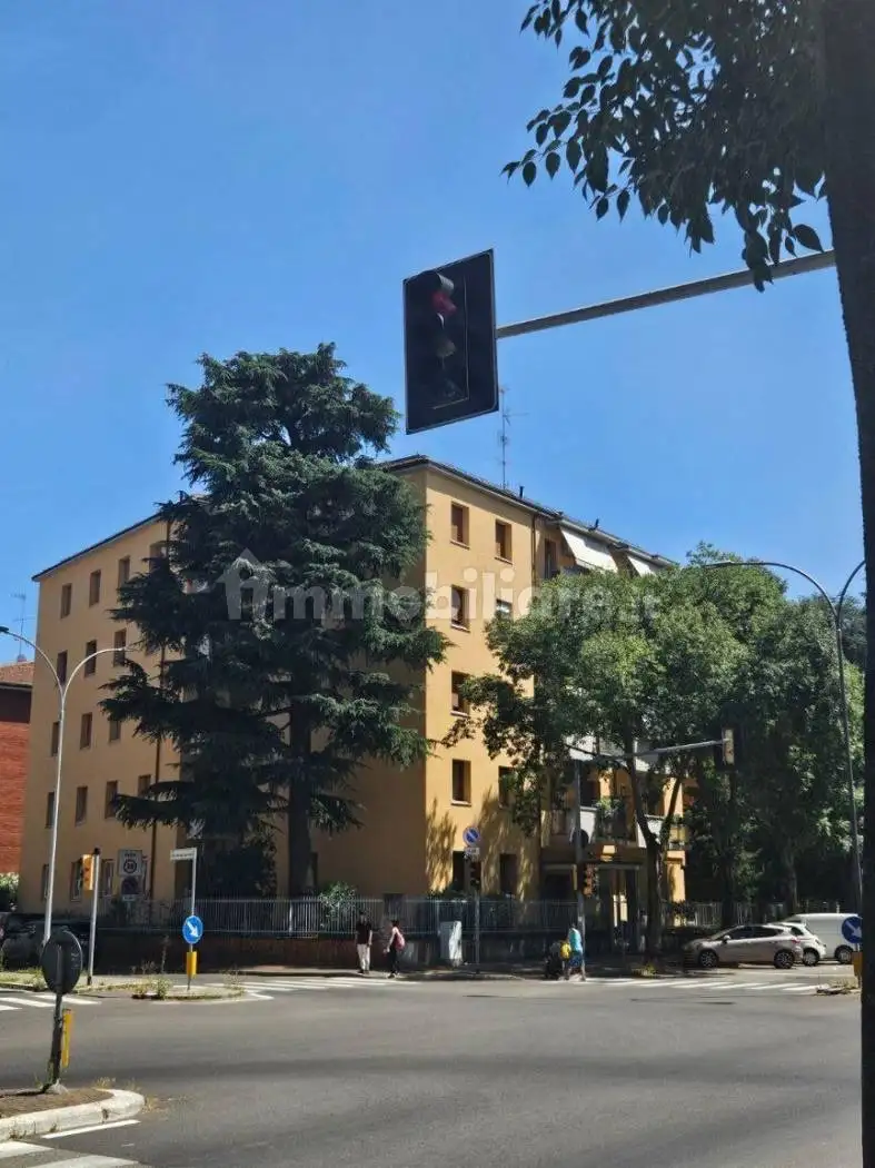 Appartamento in vendita a Bologna