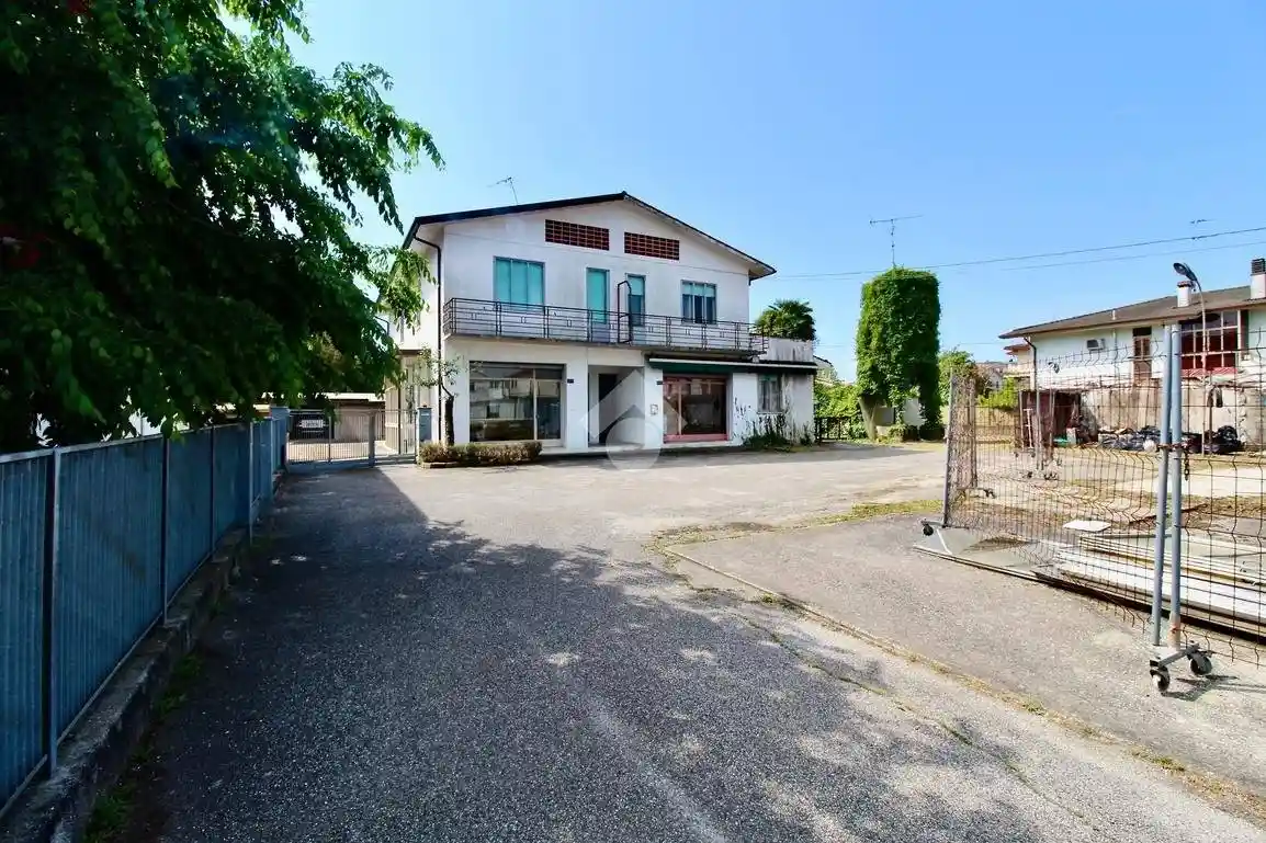 Casa indipendente in vendita a Latisana