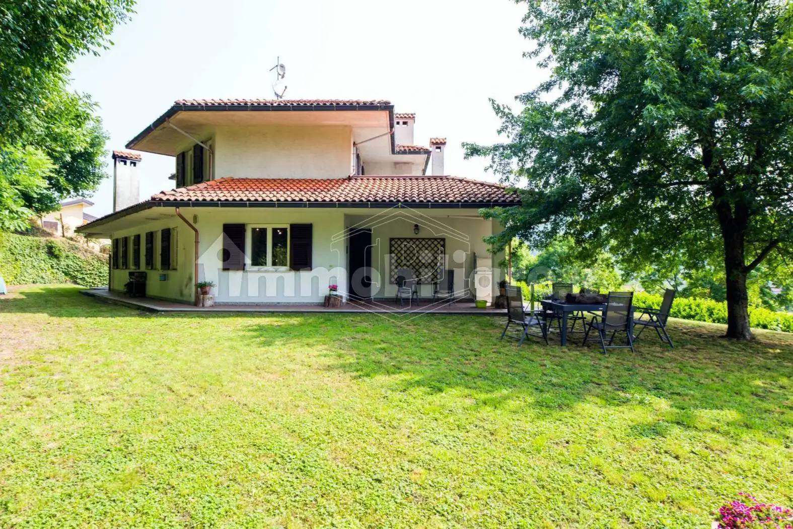 Villa in vendita a Voltaggio