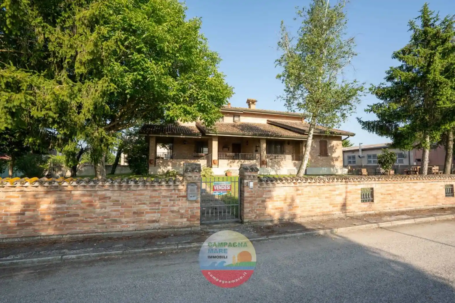 Villa in vendita a Riva del Po