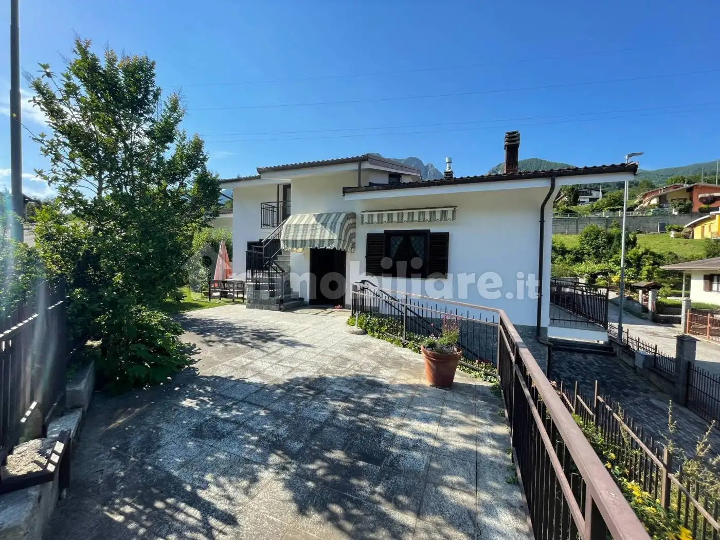 Villa in vendita a Demonte