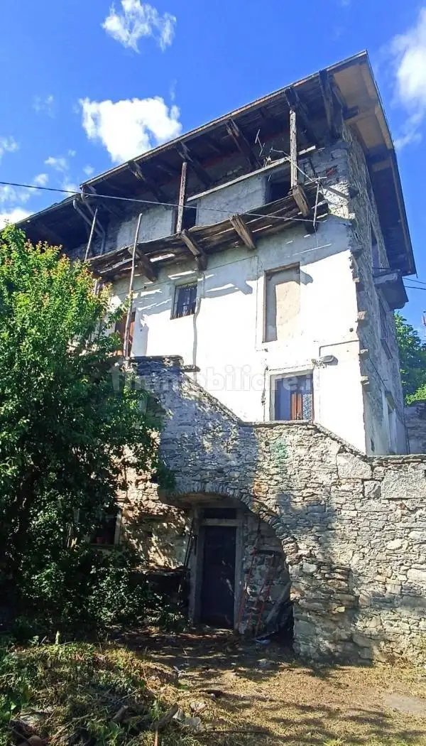 Casa indipendente in vendita a Crevoladossola