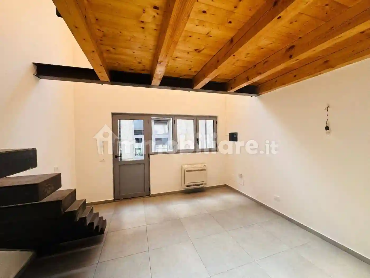 Loft - foto 2