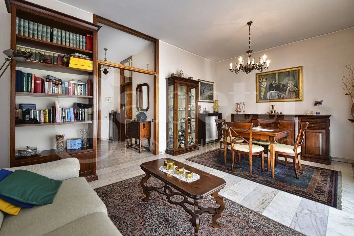 Appartamento in vendita a Monza