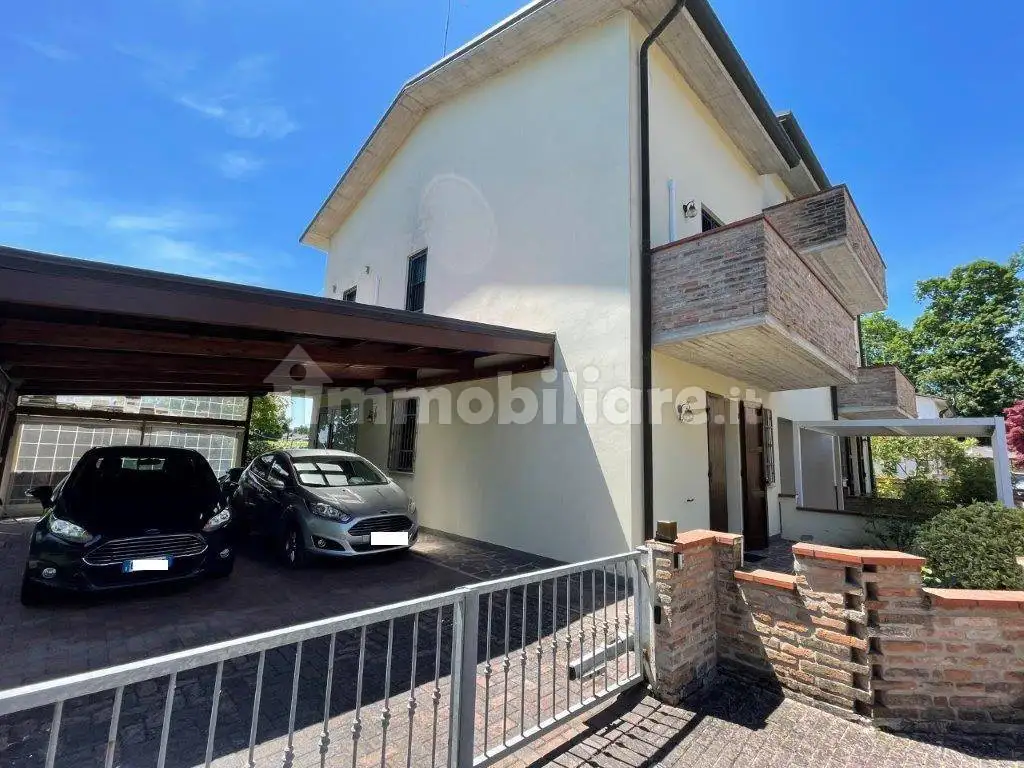 Villa in vendita a Voghiera