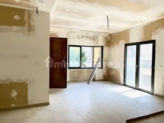 Trilocale via Enrico Cosenz 44, Bovisa, Milano - foto 3