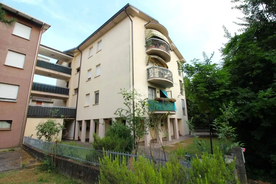 Appartamento in vendita a Rolo