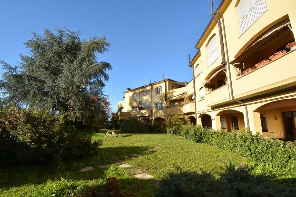 Appartamento in vendita a Burago di Molgora