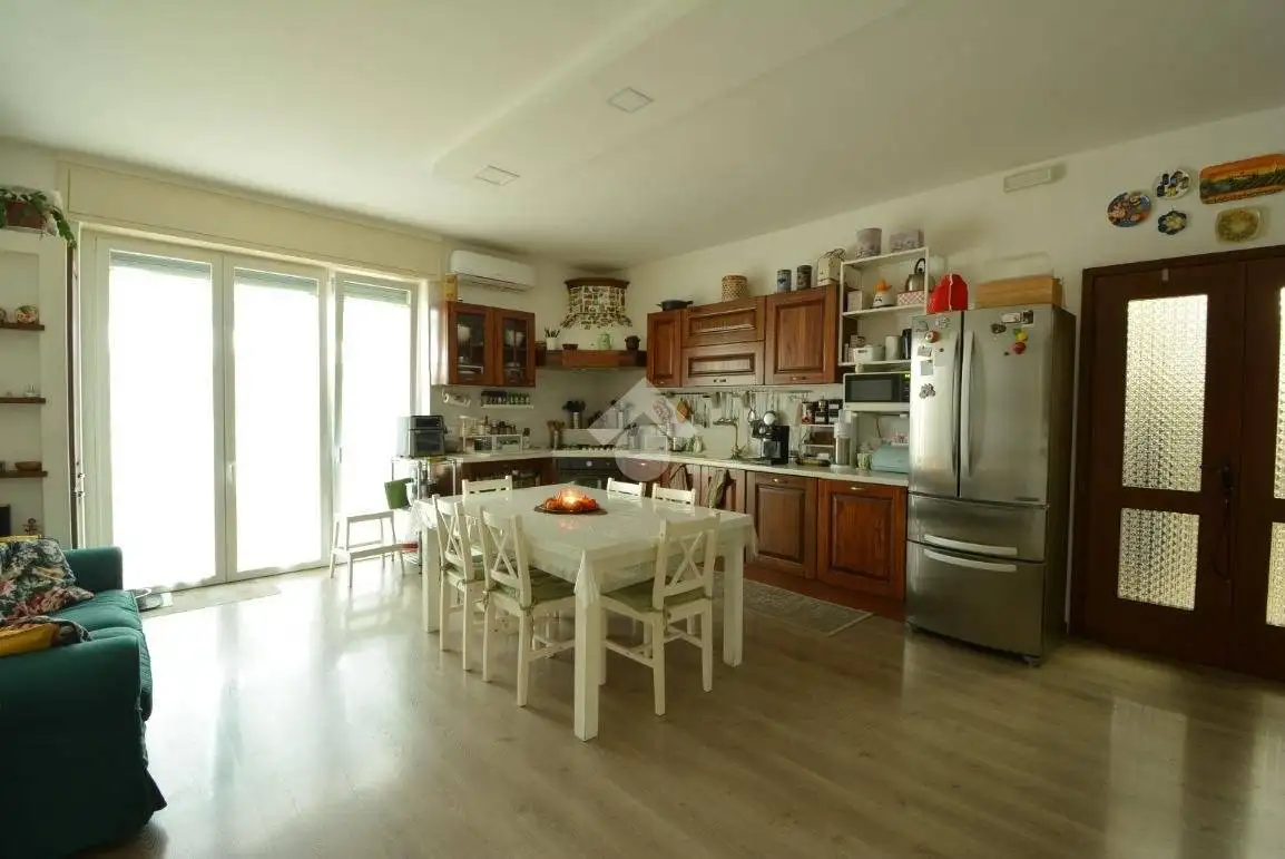 Quadrilocale via Piave 6, Burago di Molgora - foto 5