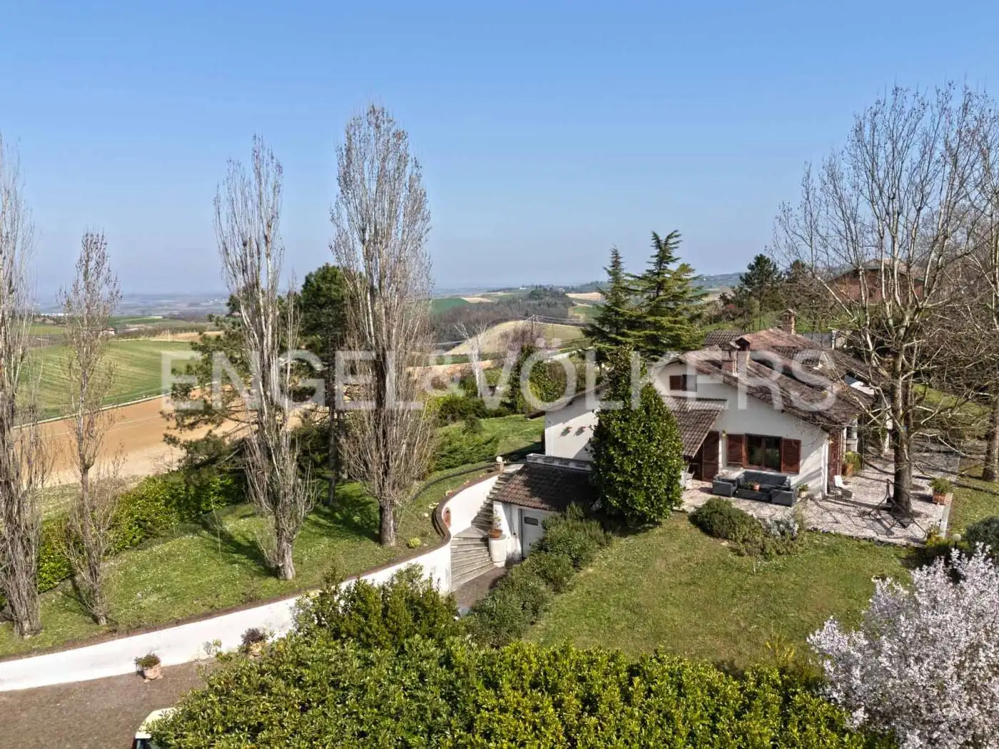 Villa in vendita a Lu e Cuccaro Monferrato