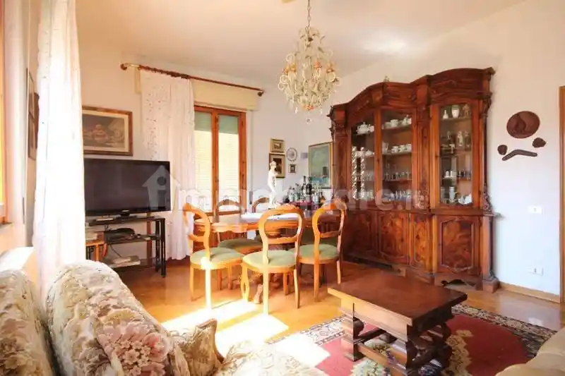 Appartamento in vendita a Campiglia Marittima