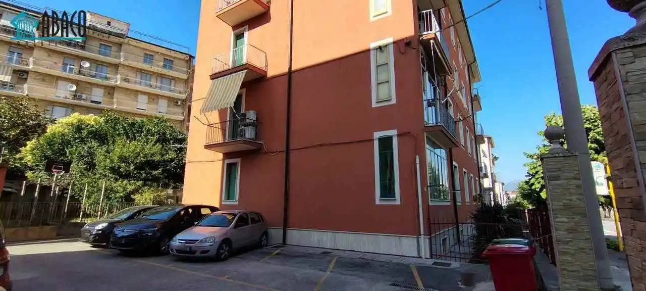 Quadrilocale via Camillo Benso di Cavour 6/A, Emanuele II, C. Colombo, Morelli e Silvati, Avellino - foto 5