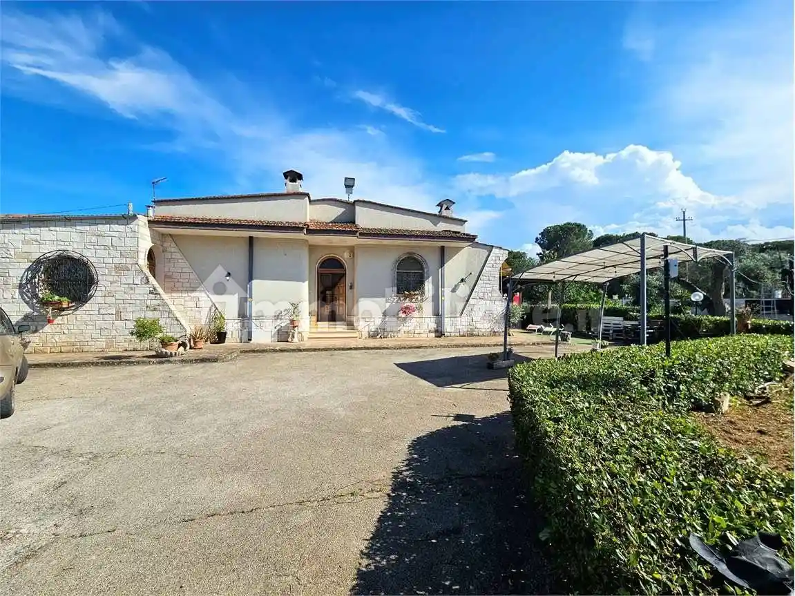 Villa in vendita a Mesagne