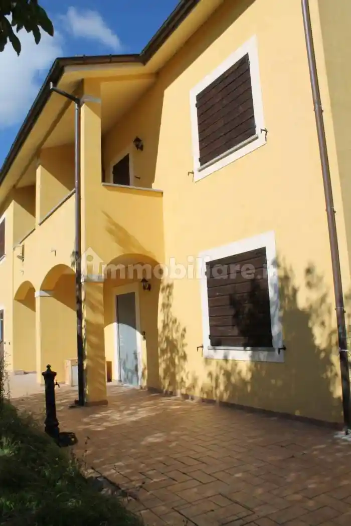 Terratetto unifamiliare 140 m², Ponte Santa Lucia, Colfiorito, Annifo, Foligno - foto 3