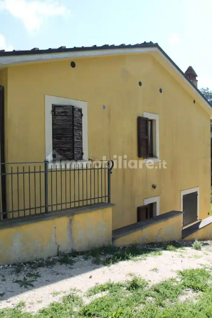 Terratetto unifamiliare 140 m², Ponte Santa Lucia, Colfiorito, Annifo, Foligno - foto 5