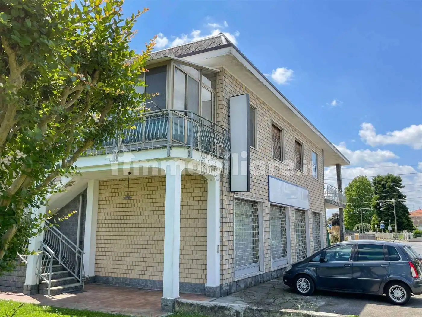 Palazzo - Edificio in Vendita - foto 2