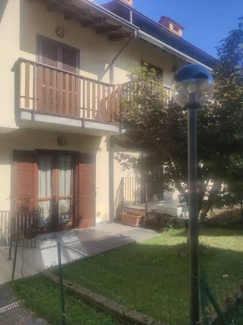 Villetta a schiera in vendita a Sant'Omobono Terme