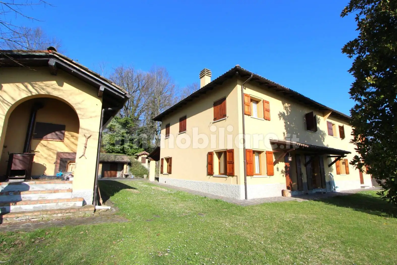 Villa in vendita a Valsamoggia