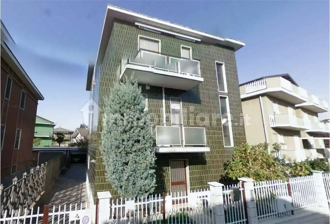 Appartamento in vendita a Pieve Emanuele