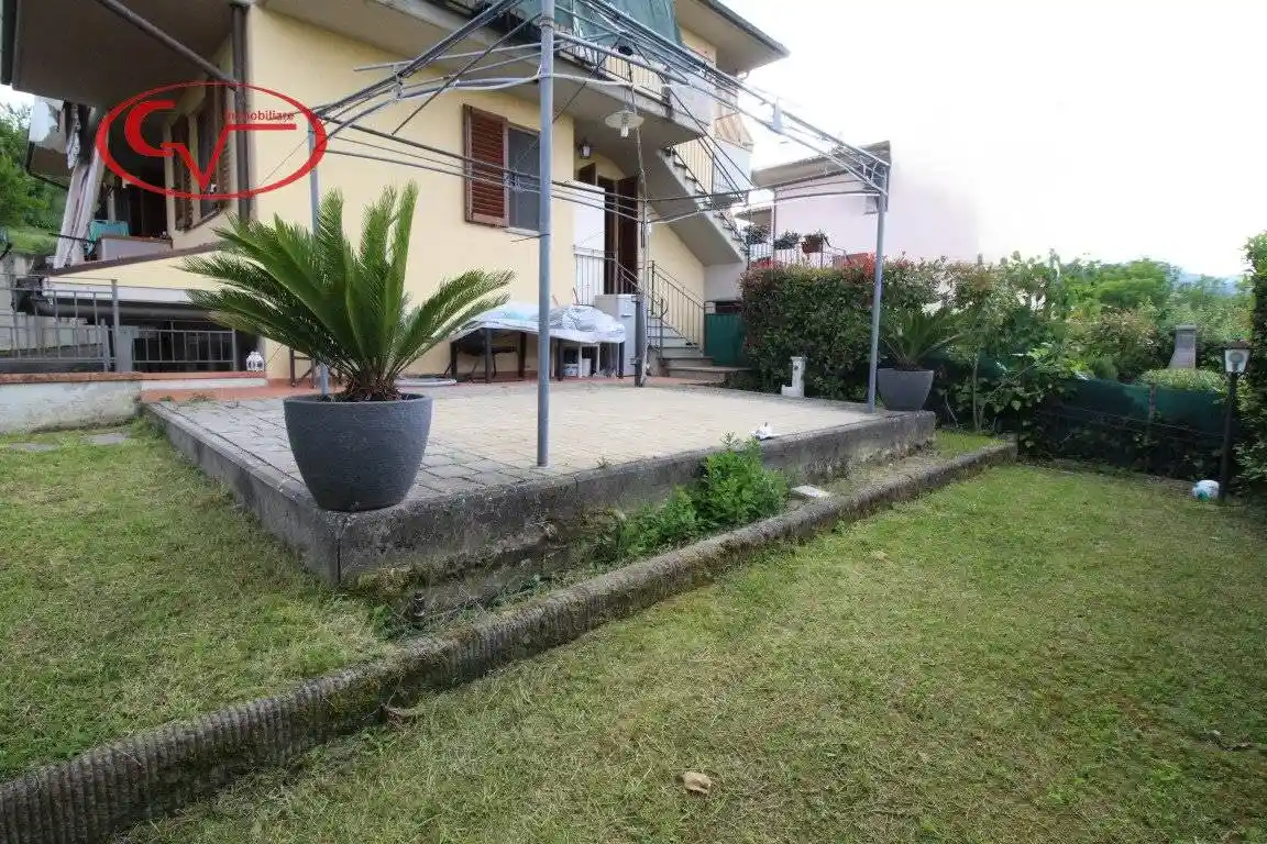 Appartamento in vendita a Cavriglia