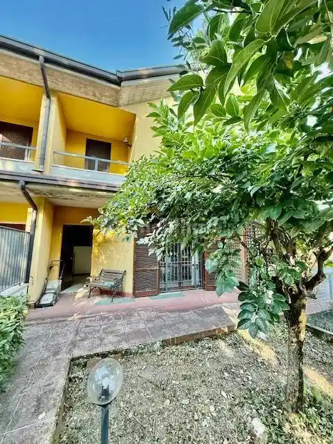 Villetta a schiera in vendita a Brescia