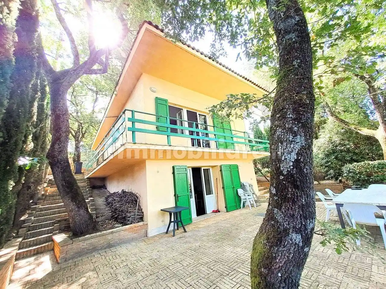 Villa in vendita a Magione