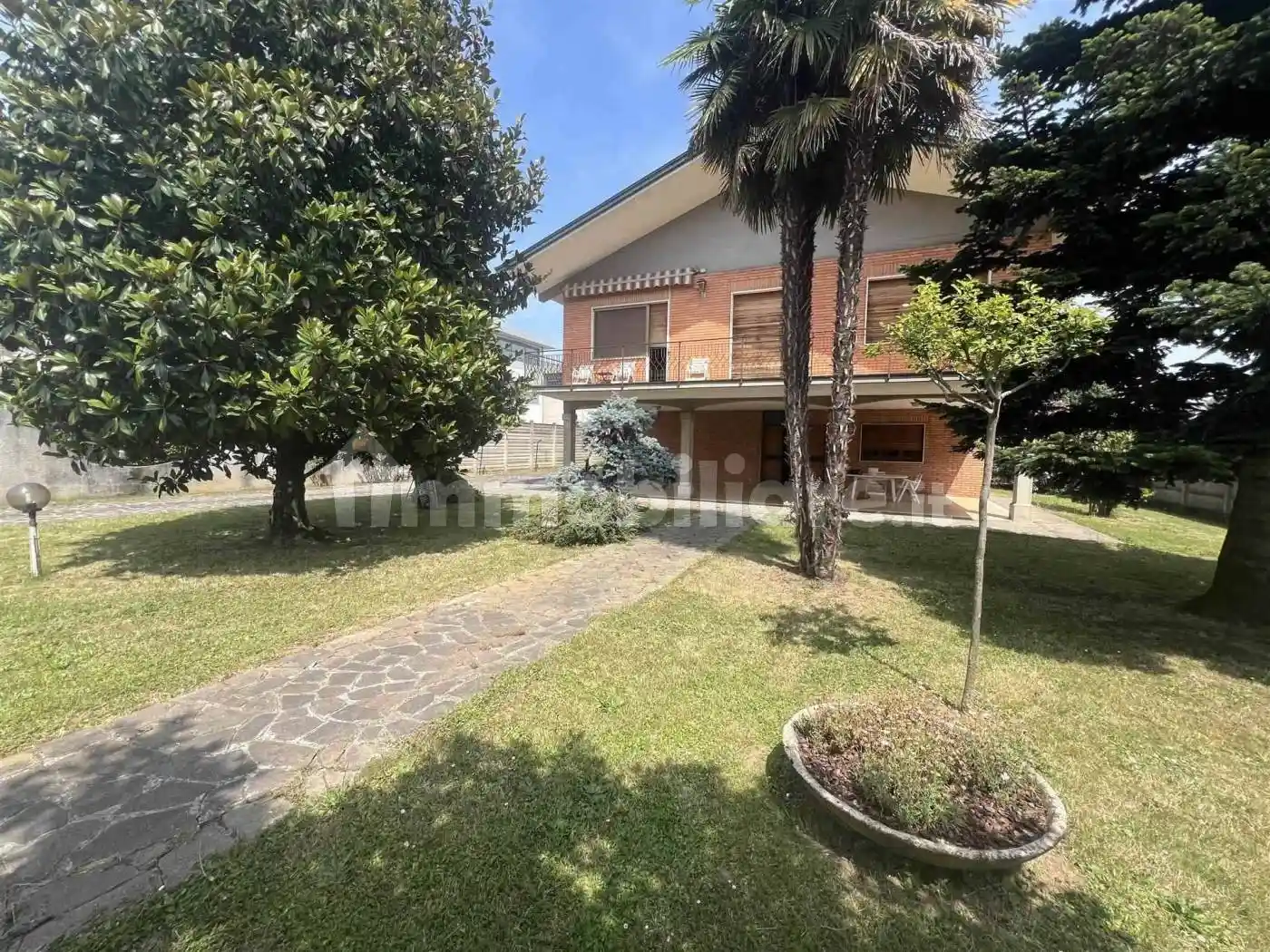 Villa in vendita a Lurano