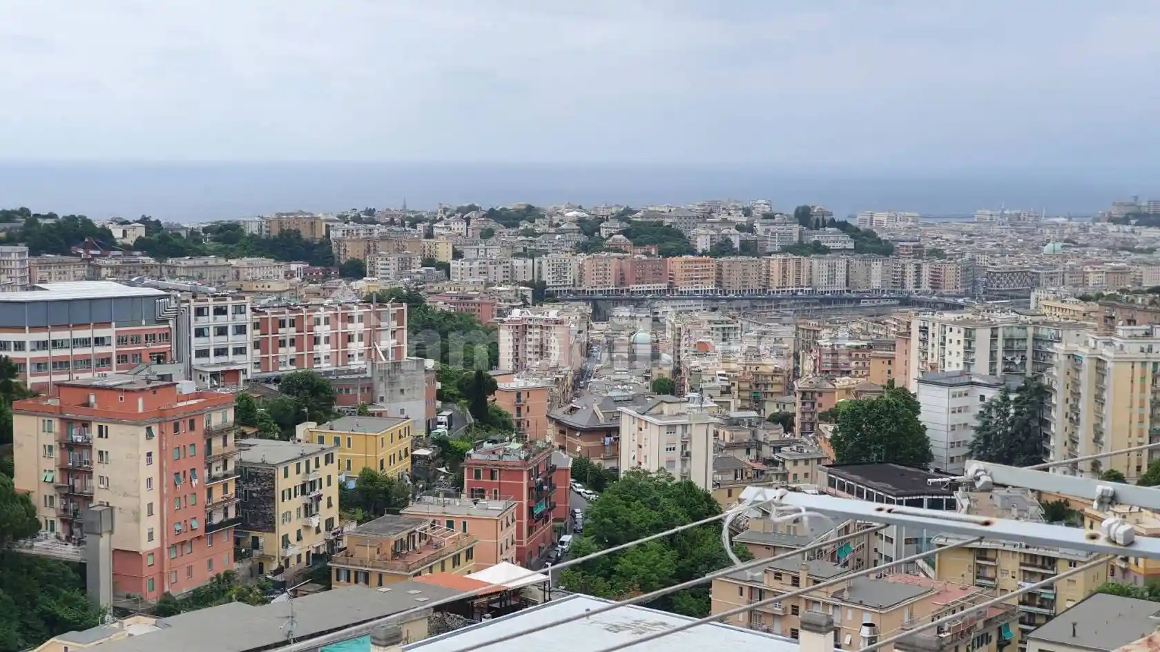 Appartamento in vendita a Genova
