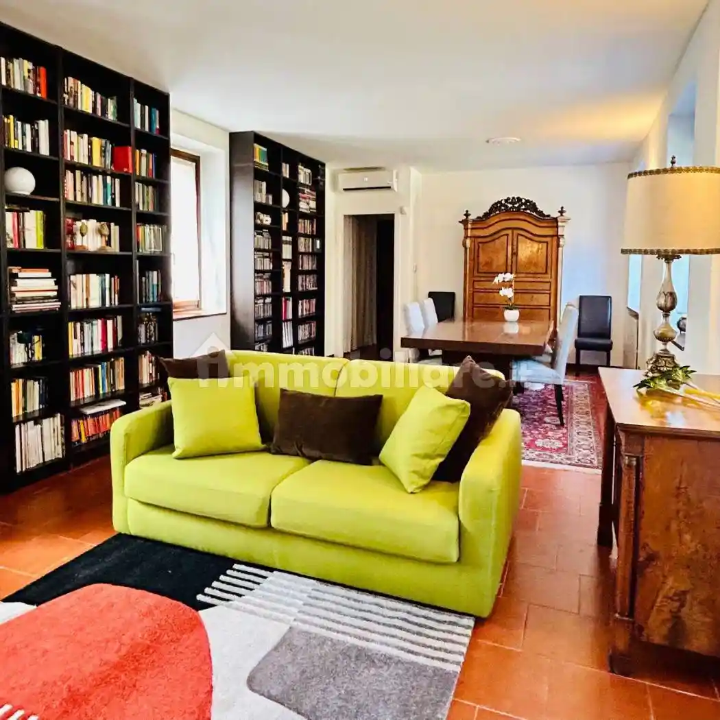 Appartamento in affitto a Pavia