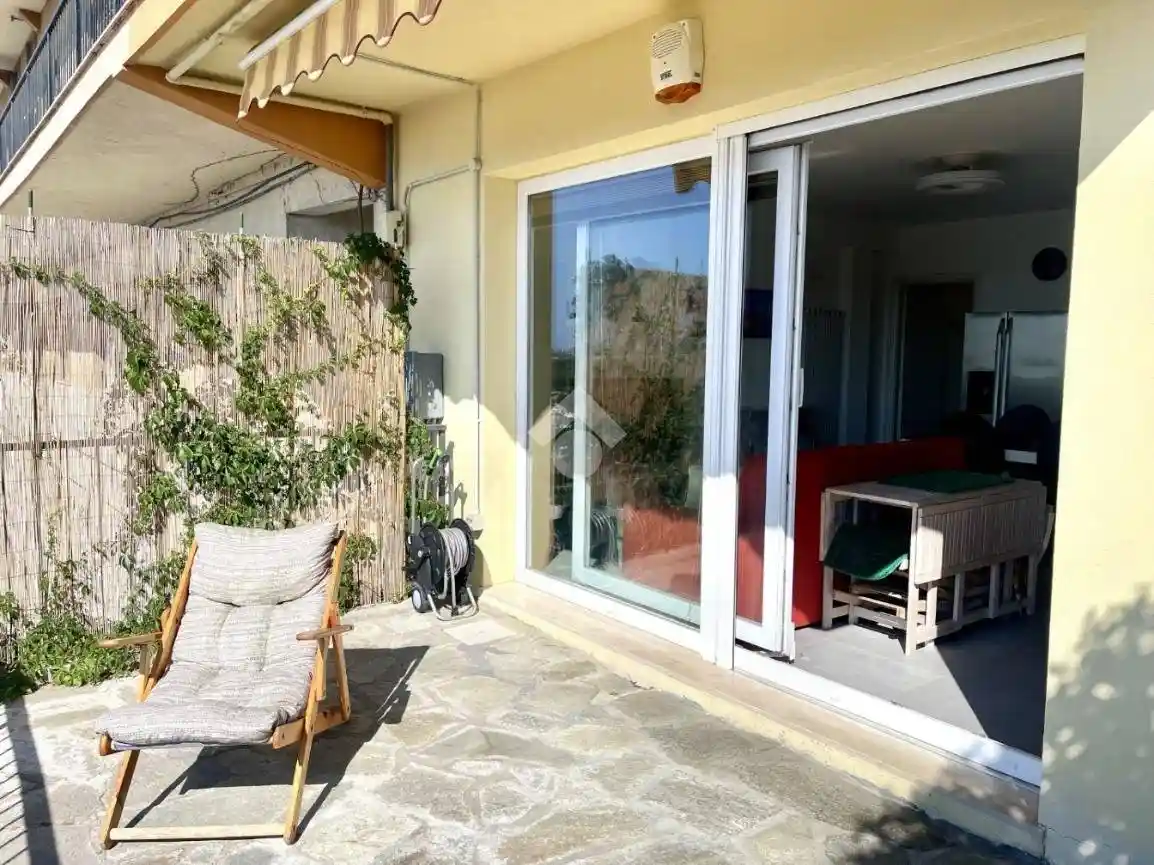 Appartamento in vendita a Imperia