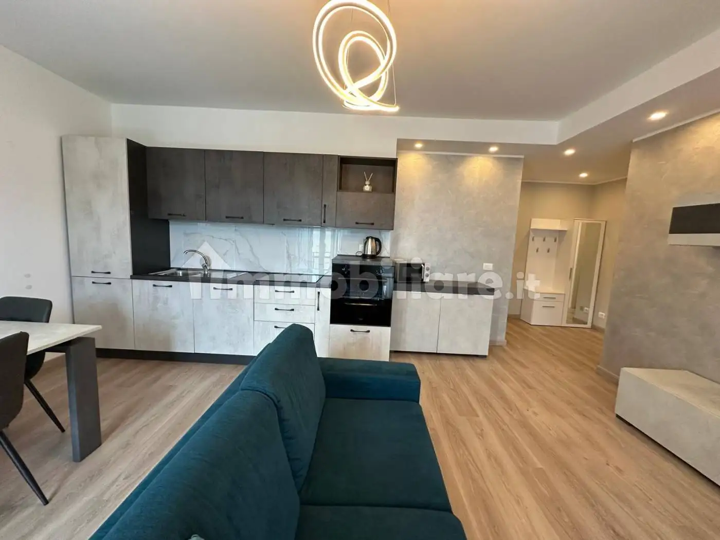 Appartamento in affitto a Domaso