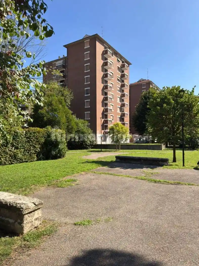 Appartamento in vendita a Corsico