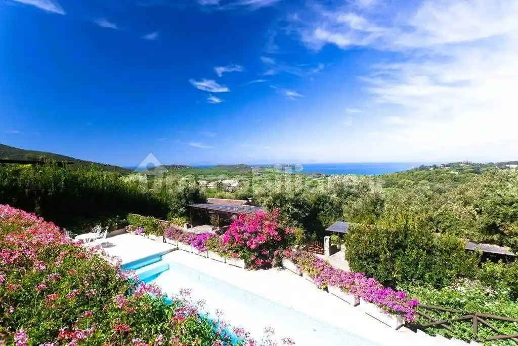 Villa in vendita a Castiglione della Pescaia