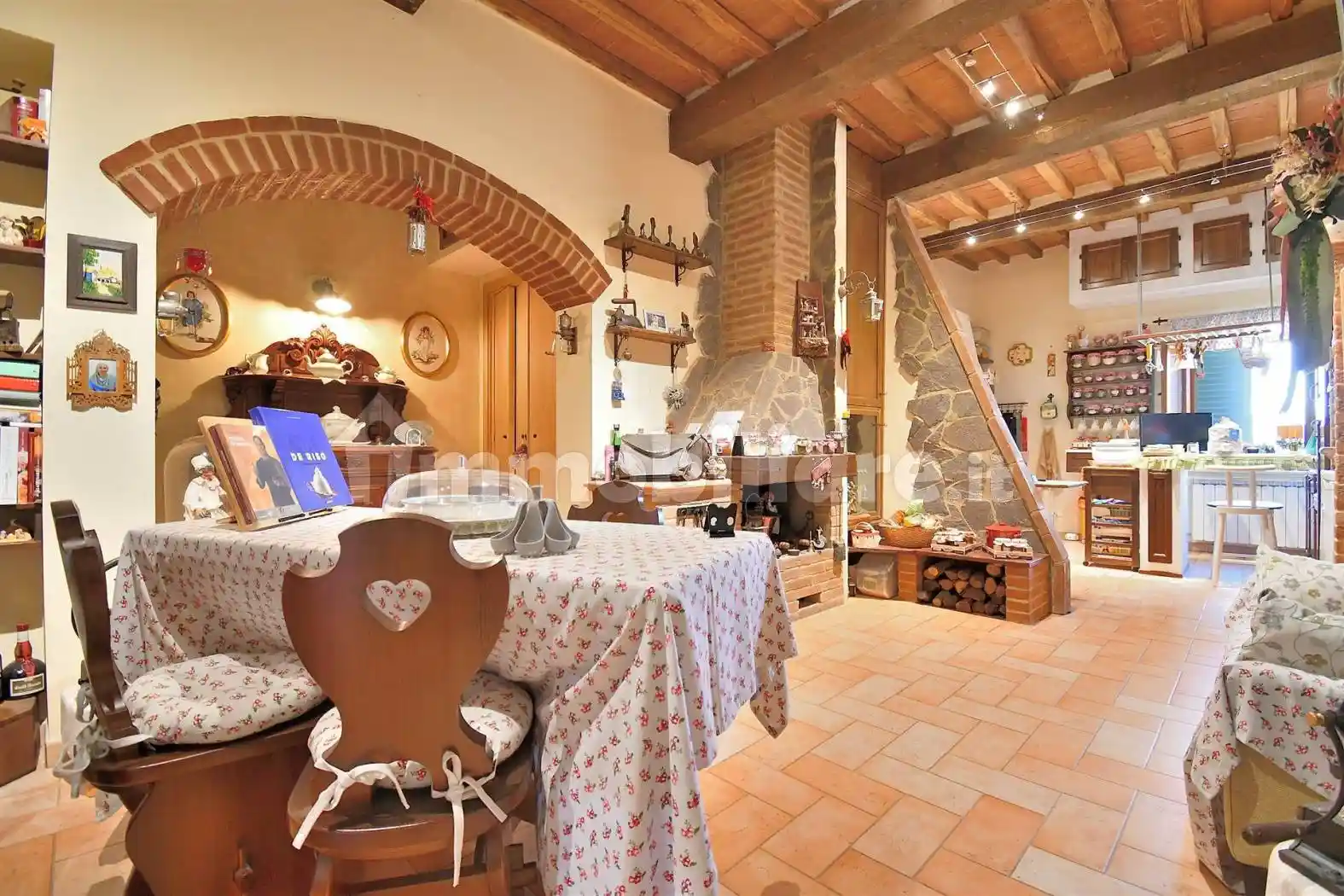 Appartamento in vendita a Monteroni d'Arbia