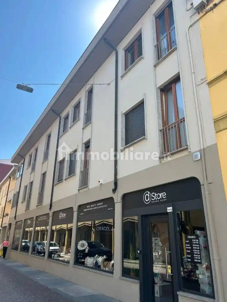 Appartamento in vendita a Alba