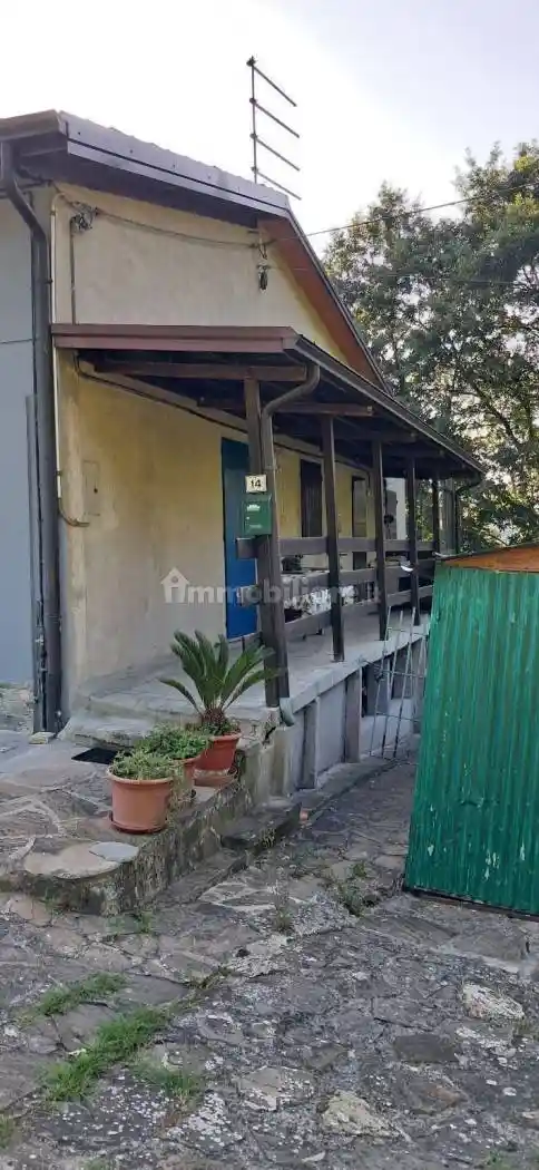 Terratetto unifamiliare Strada Provinciale di Pellegrino 14, Varano de' Melegari - foto 2