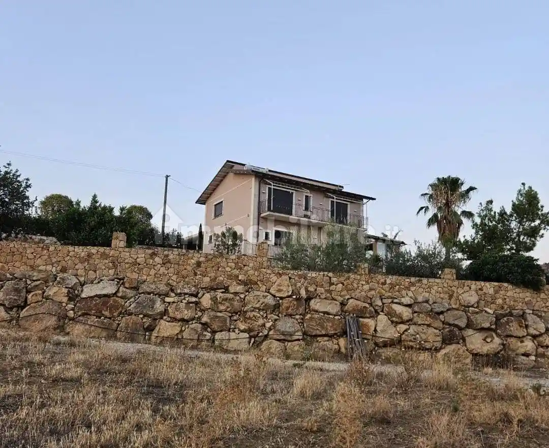 Rustico - Casale in vendita a Gagliano Castelferrato
