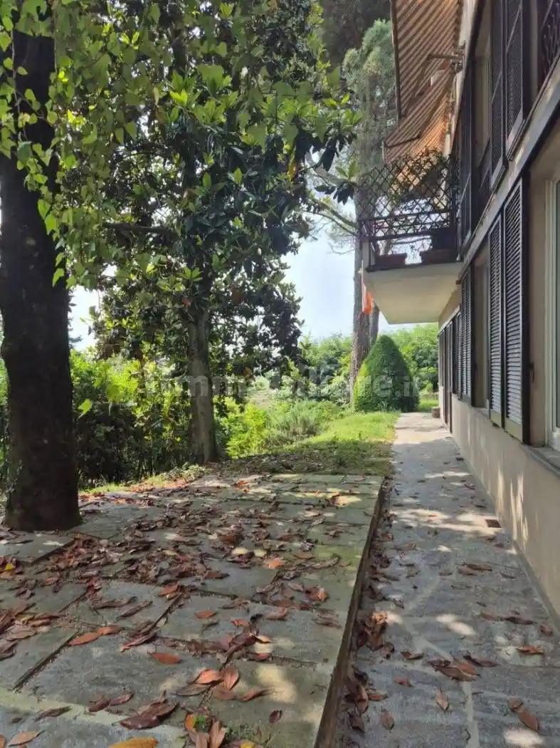 Quadrilocale via dei Boderi 40, Viale Europa, Varese - foto 2