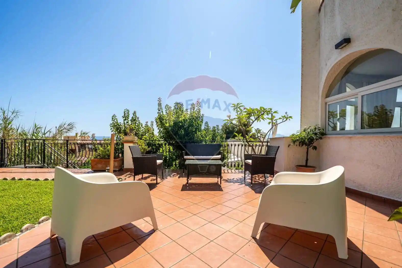 Villa unifamiliare Lungomare Cristoforo Colombo 750, Vergine Maria, Palermo - foto 2