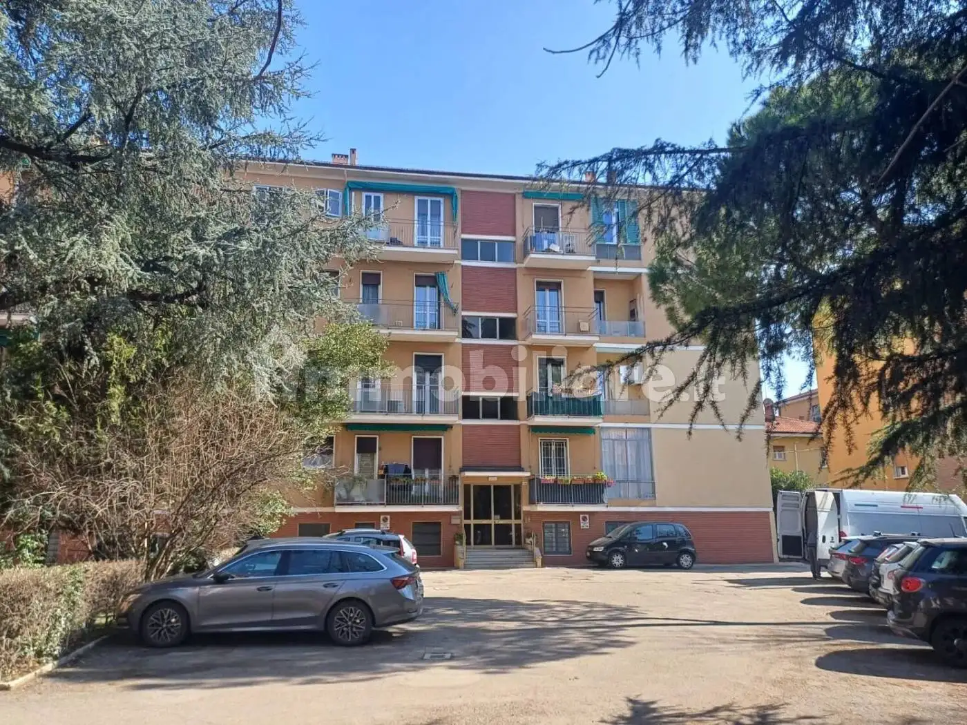 Appartamento in vendita a Bologna