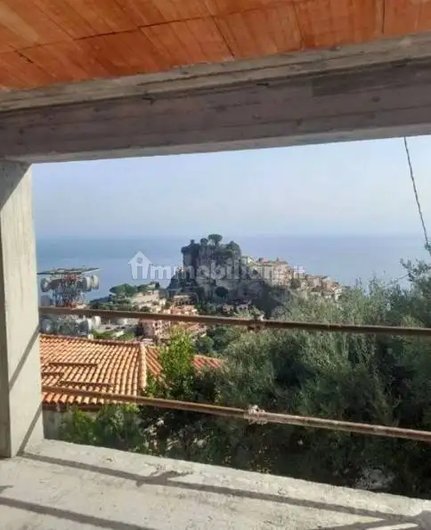 Appartamento in vendita a Castelmola