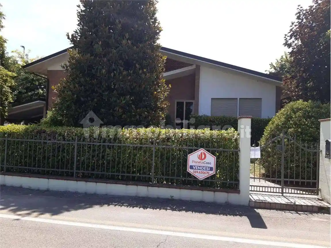 Villa in vendita a San Possidonio