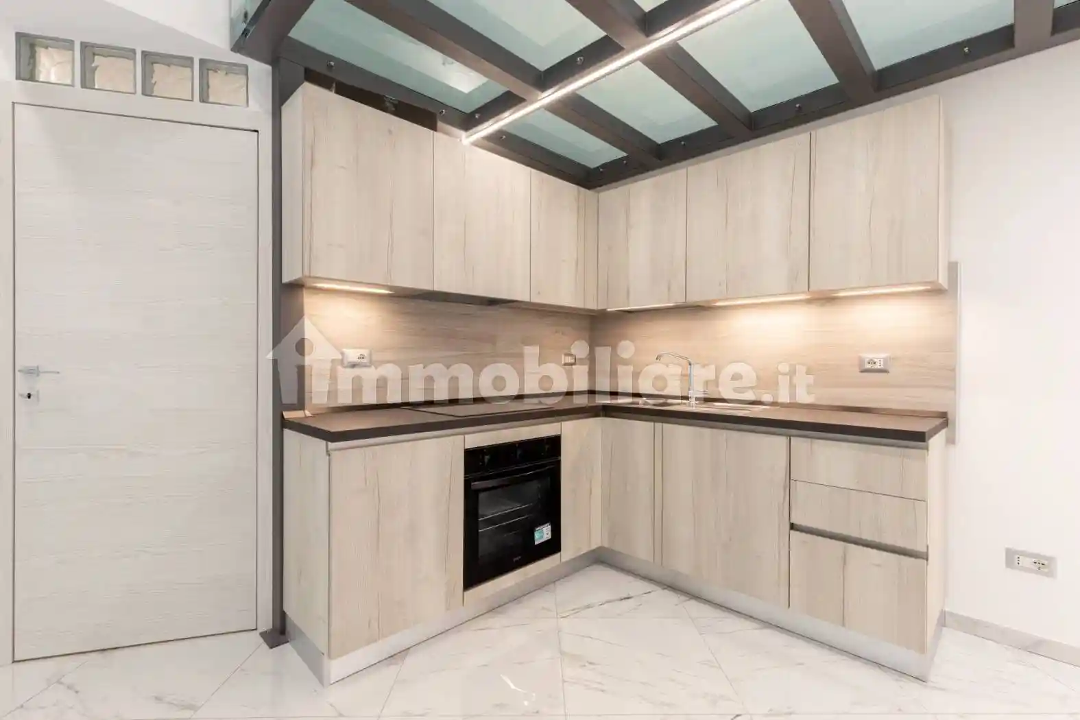 Trilocale via Lazzaretto 14, Repubblica, Milano - foto 4