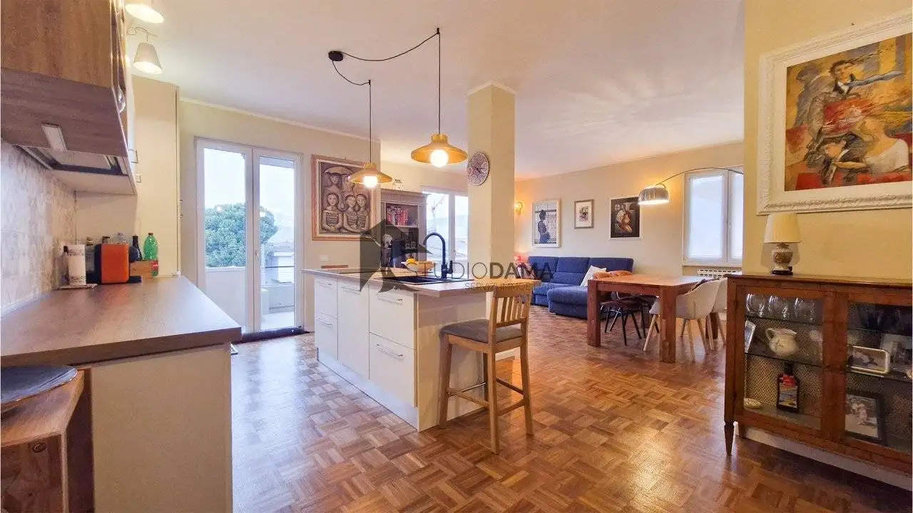 Appartamento in vendita a Brescia