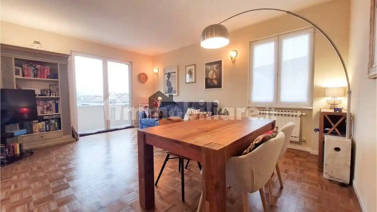 Appartamento via colle di tenda 3, Villaggio Prealpino, Brescia - foto 2