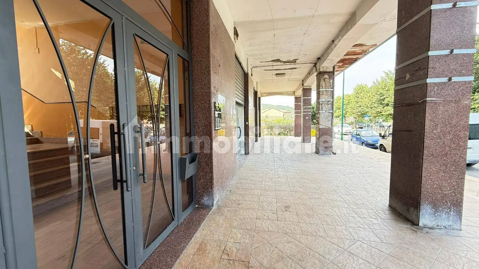 Appartamento in vendita a Contrada