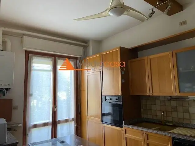 Quadrilocale buono stato, piano terra, Bellinzago Lombardo - foto 4