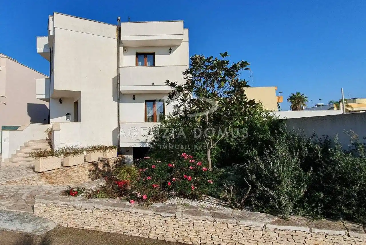 Casa indipendente in vendita a Racale