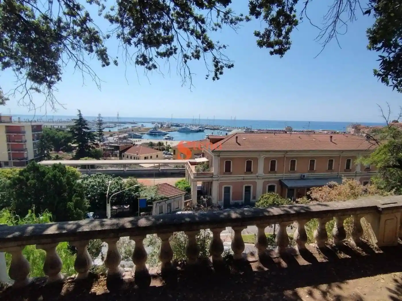 Appartamento in vendita a Imperia